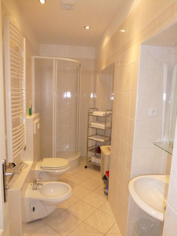 Apartment Sadova Карловы Вары Экстерьер фото